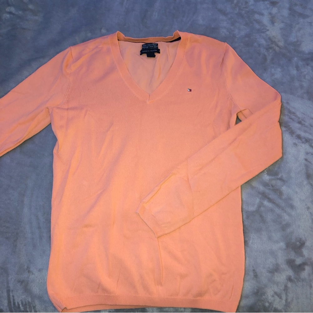 Tommy Hilfiger light orange v-neck sweater/ Long sleeve shirt/ top